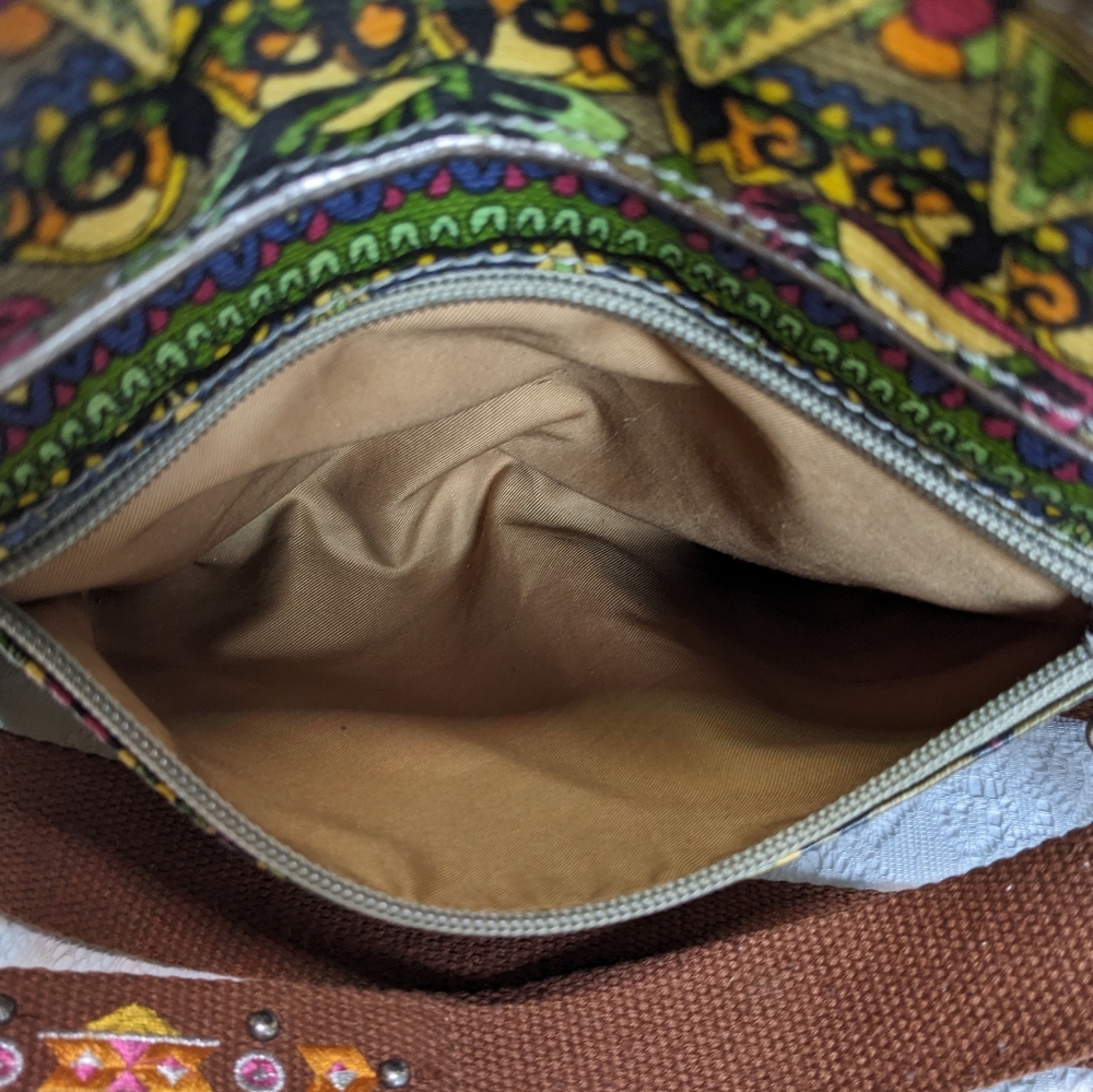 Sakroots Peace Crossbody Bag, Adjustable Strap - Picture 8 of 15